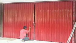 pemasangan folding gate