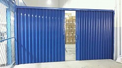 Folding gate