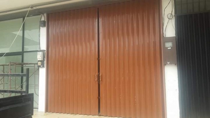 Pemasangan folding gate kebayoran