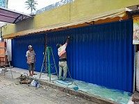 Pemasangan folding gate